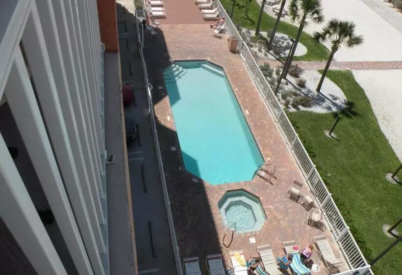 Surf Beach Resort By Sunsational Beach Rentals