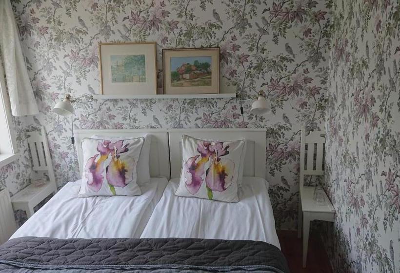 הוסטל Stf Vickleby Bo Pensionat