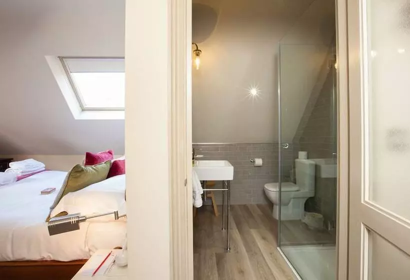 Retkeilymaja The White Buck