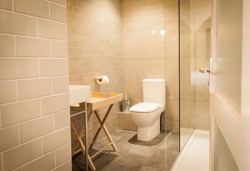 호스텔 The White Buck