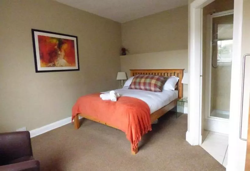 Aamiaismajoitus (B&B) Rooms At Ravenous Beastie