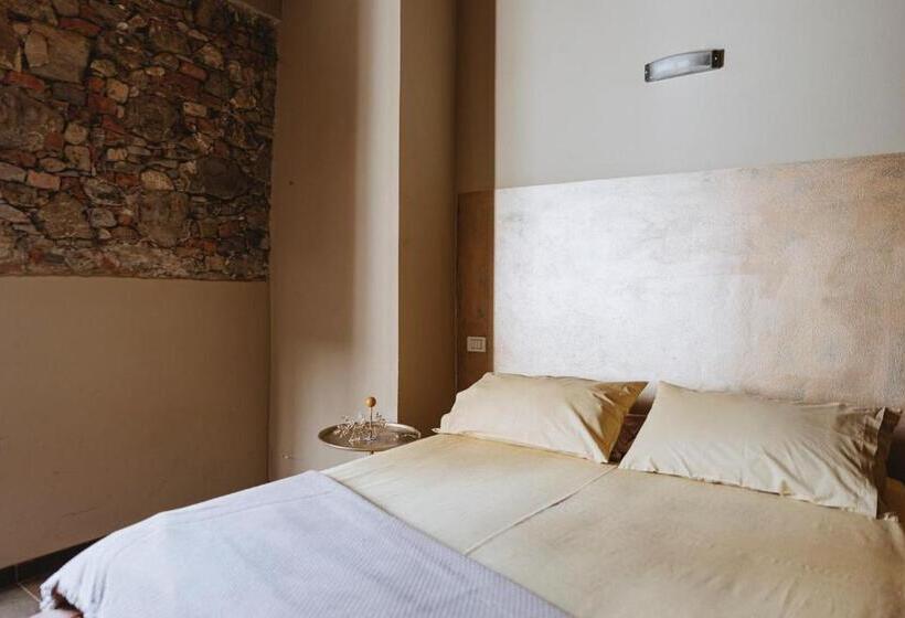 هتل Un Angelo Alla Mia Tavola