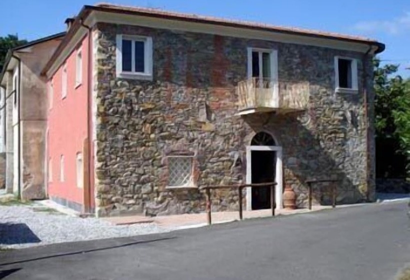 هتل Un Angelo Alla Mia Tavola