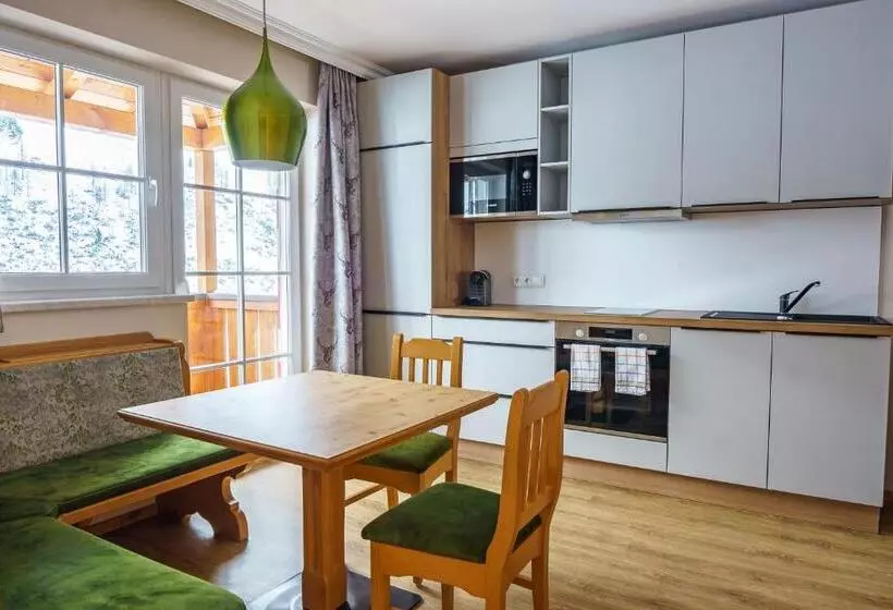 Hubertus Alpine Living