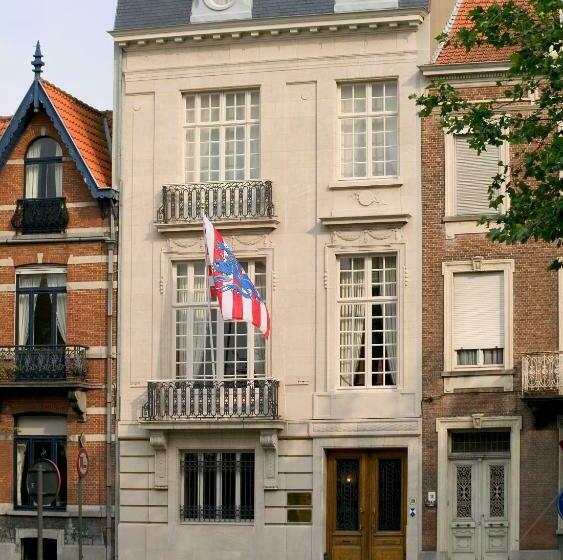 پانسیون Brugsche Suites Luxury Guesthouse