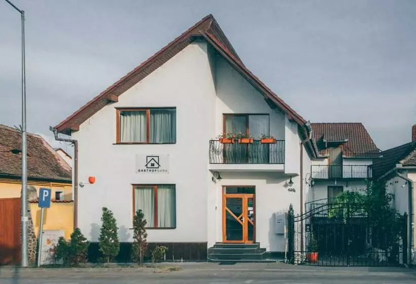 پانسیون Gasthof Sara