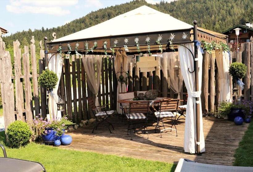 پانسیون Gästehaus Schönfeld