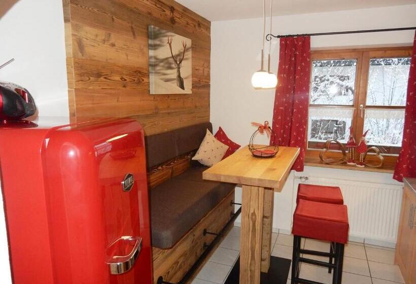 پانسیون Gästehaus Schönfeld