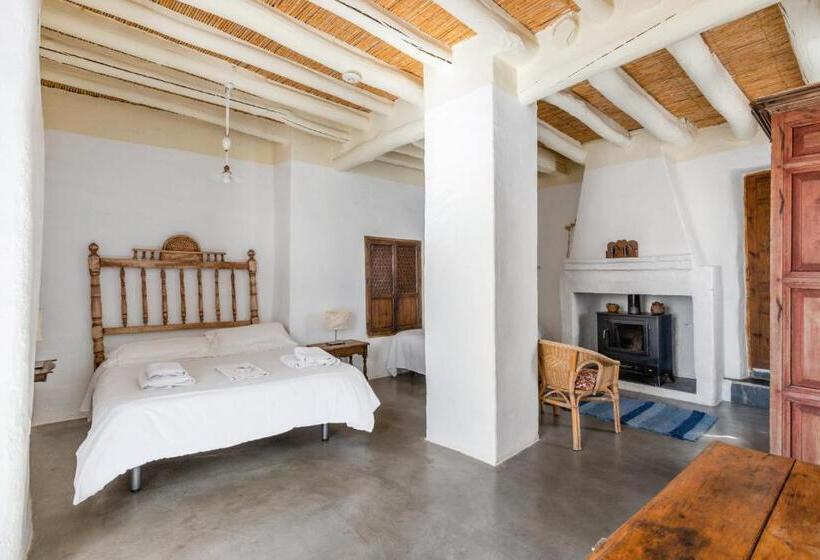 Пансион Las Chimeneas