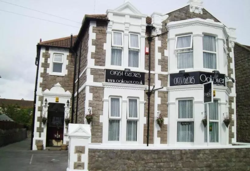 ペンション Oakover Guest House