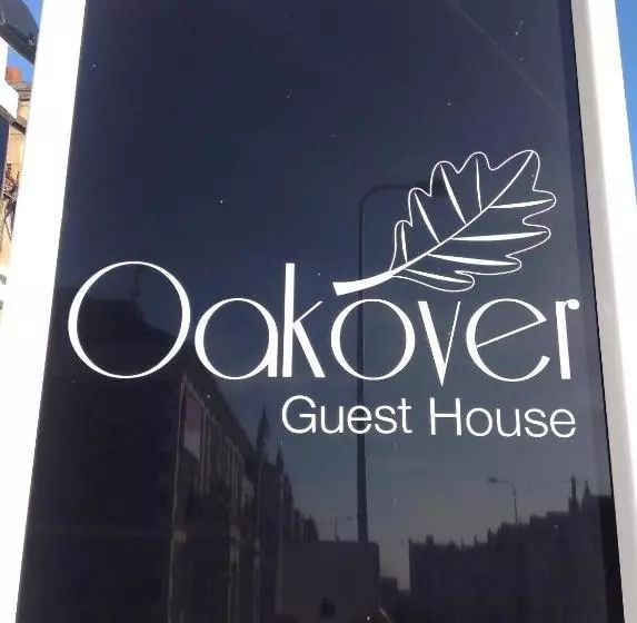 ペンション Oakover Guest House