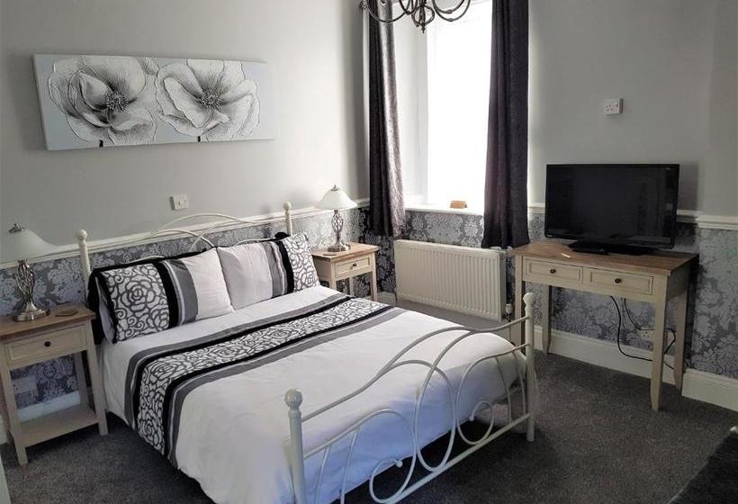 ペンション Oakover Guest House