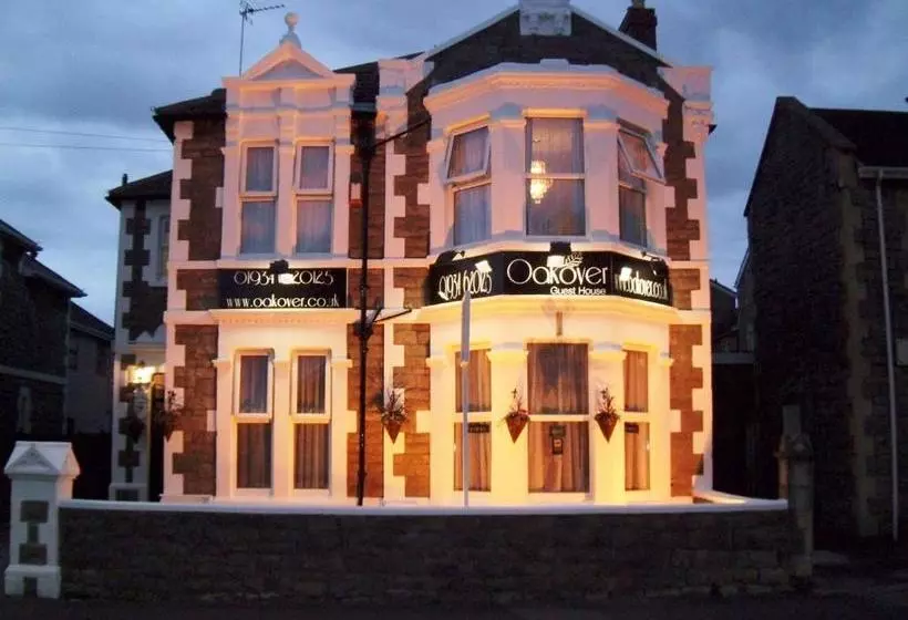 ペンション Oakover Guest House