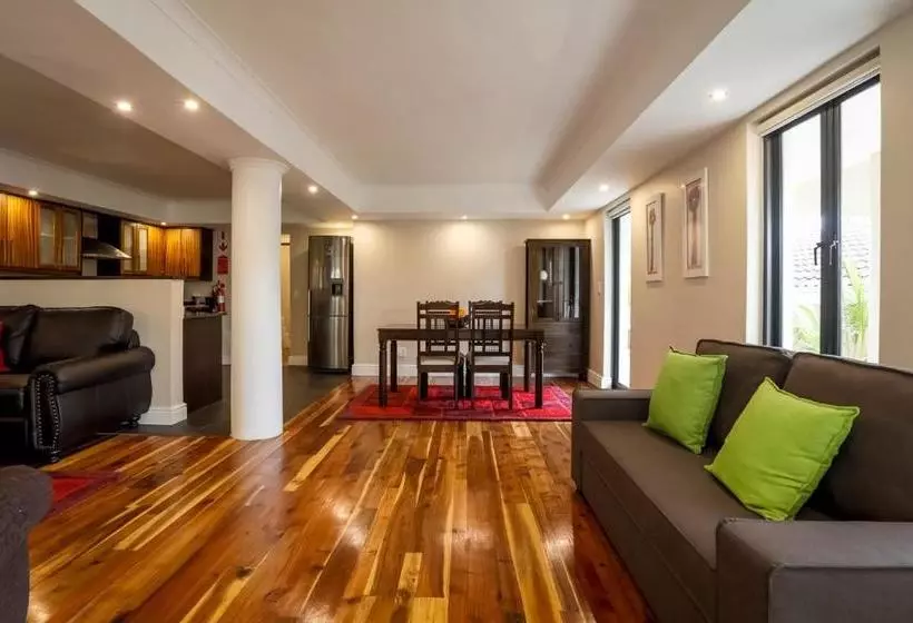 Majatalo Orange Inn Knysna