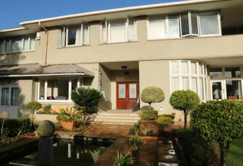 펜션 The Boston Guest House