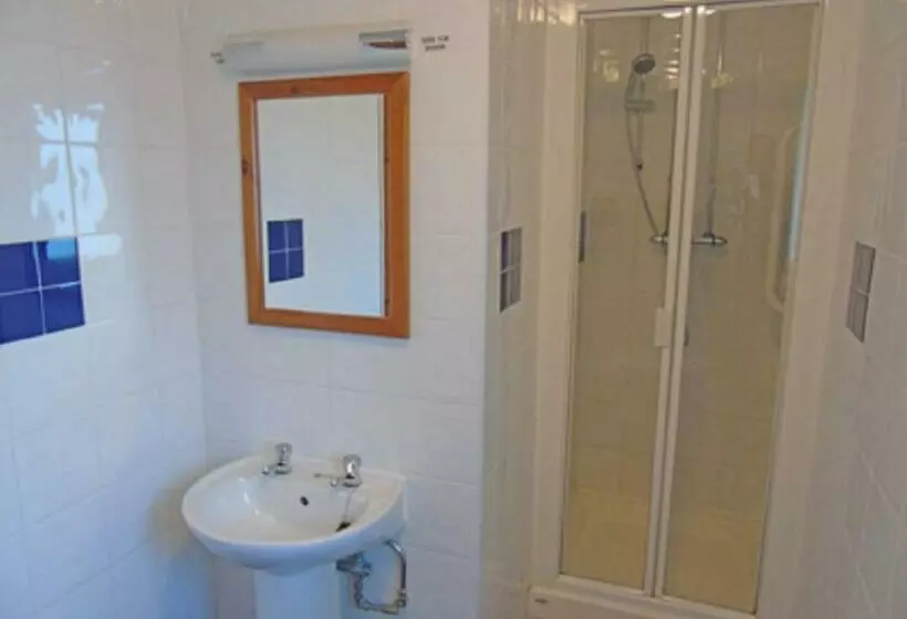 Majatalo The Falcon At Hatton