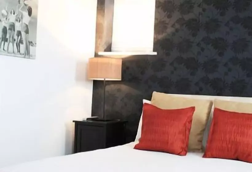 Majatalo The Falcon At Hatton