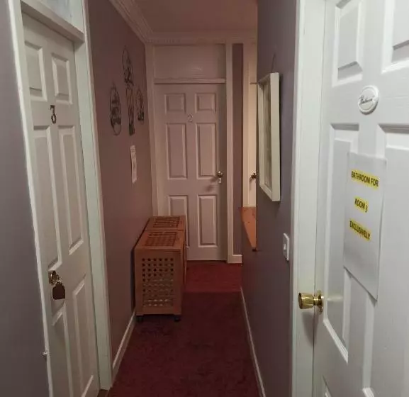 Majatalo The Ferry Boat