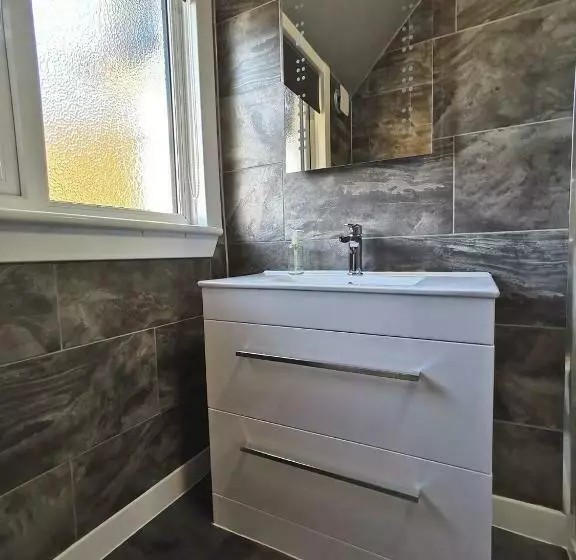 ペンション The Knowe Guest House