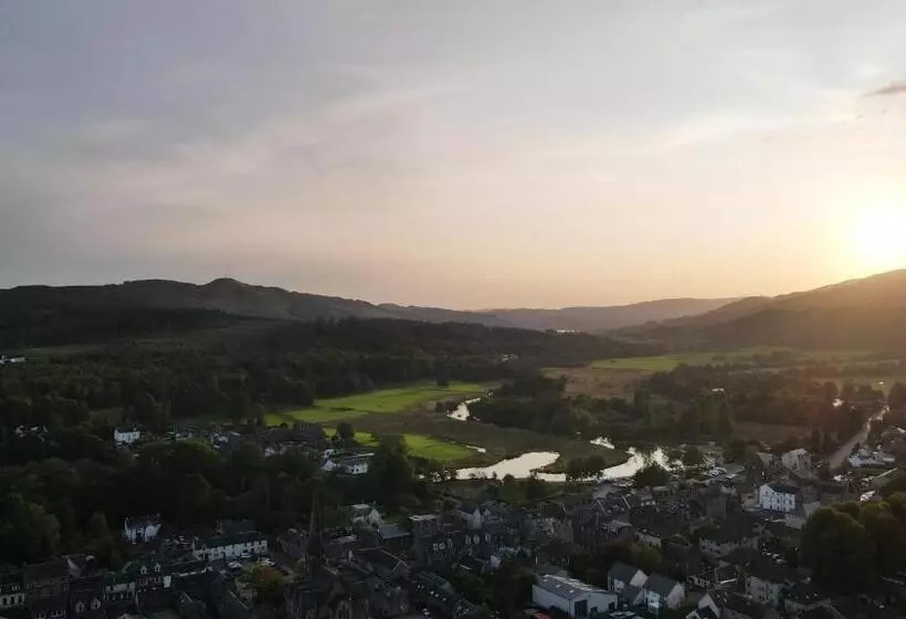 ペンション The Knowe Guest House