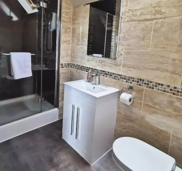 ペンション The Knowe Guest House