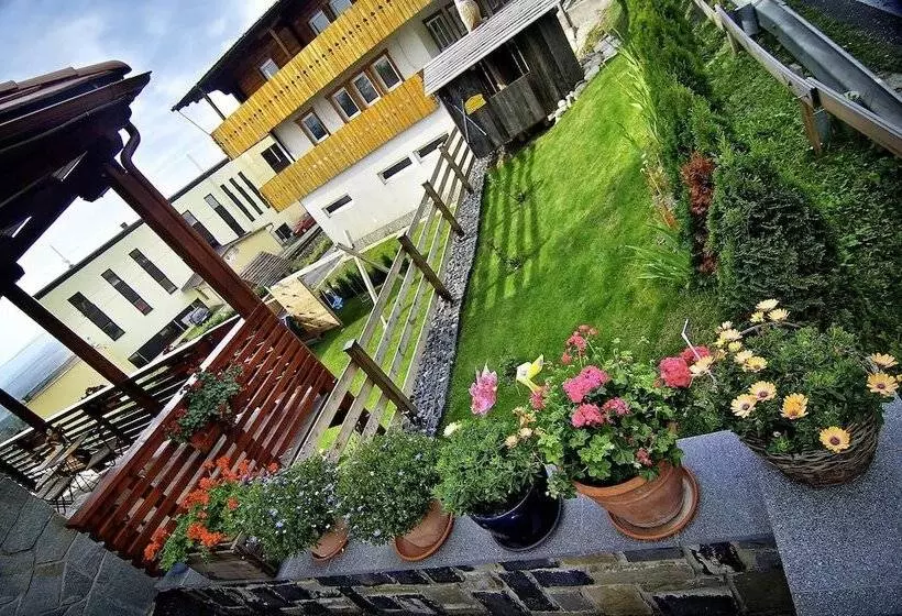 ペンション Villa Krejza