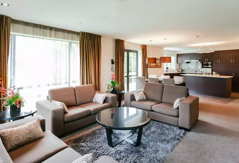 Village Lake Apartments