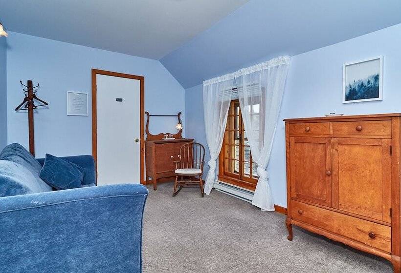 Bed and Breakfast Auberge De La Tour Et Spa