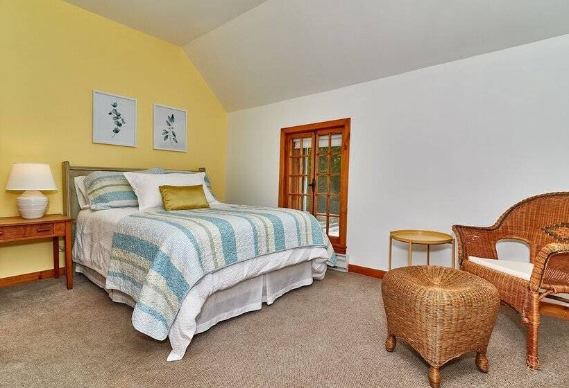 Bed and Breakfast Auberge De La Tour Et Spa