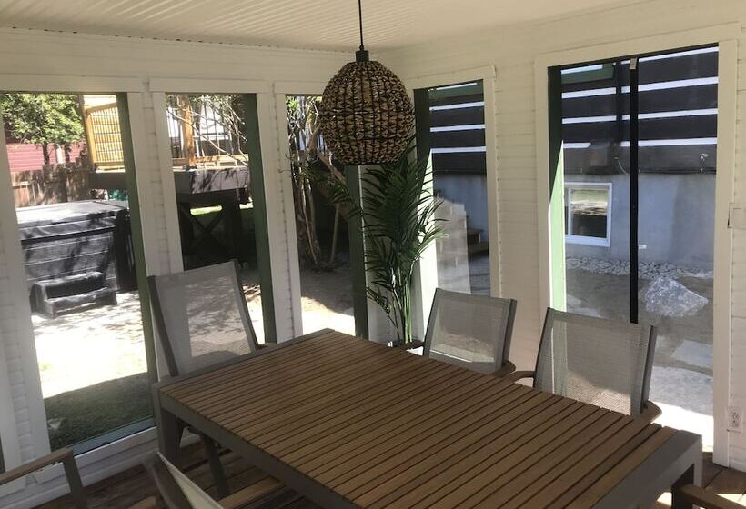 مبيت وإفطار Le Pimbina