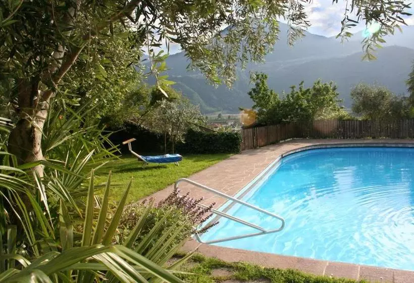 Aamiaismajoitus (B&B) Pension Sonnheim