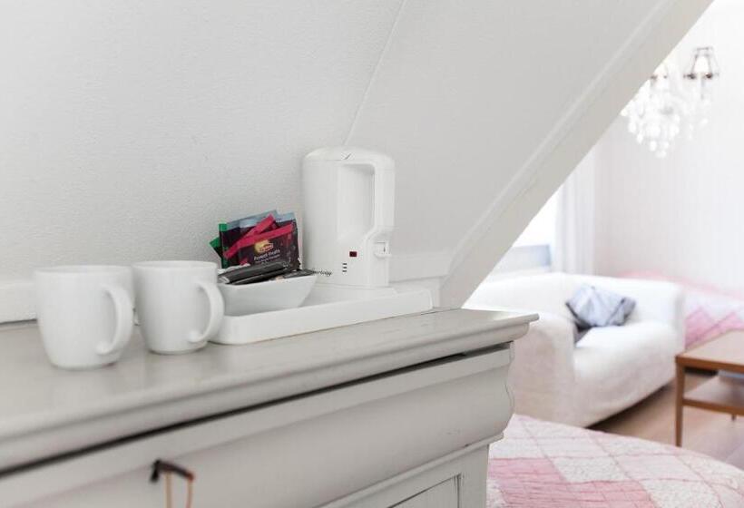 膳宿费 Duinlust Dishoek