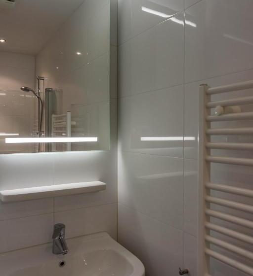 膳宿费 Duinlust Dishoek