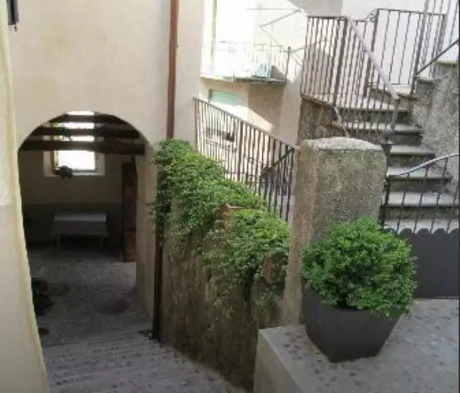 پانسیون Guesthouse Castagnola