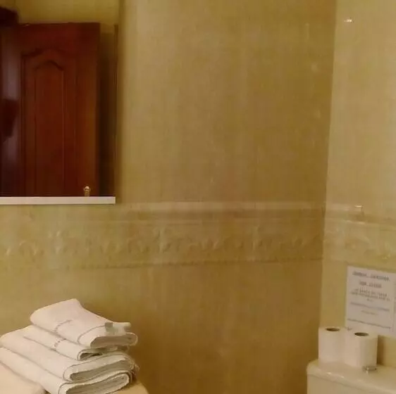 پانسیون Hostal Granada