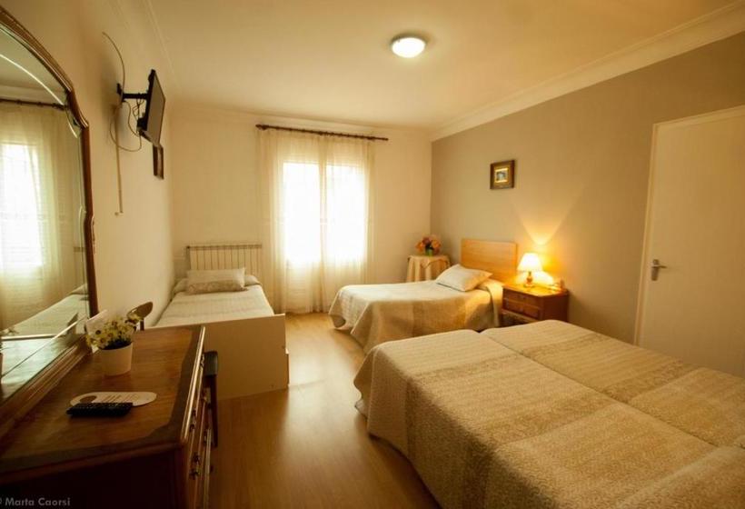 ペンション Hostal L'estació