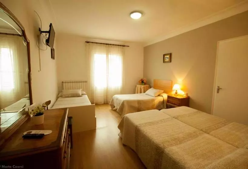 Pension Hostal L'estació