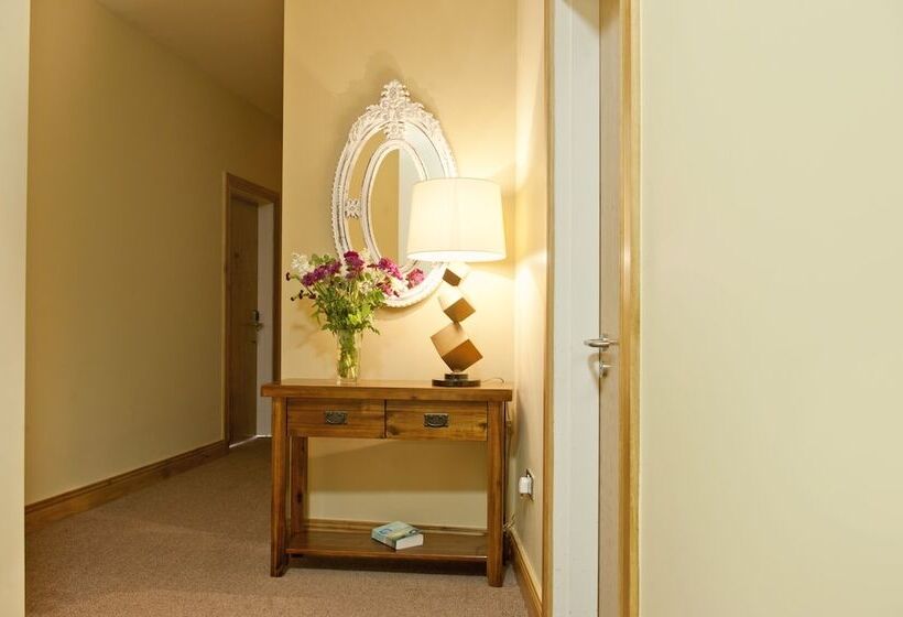 بنسيون Kinvara Guesthouse