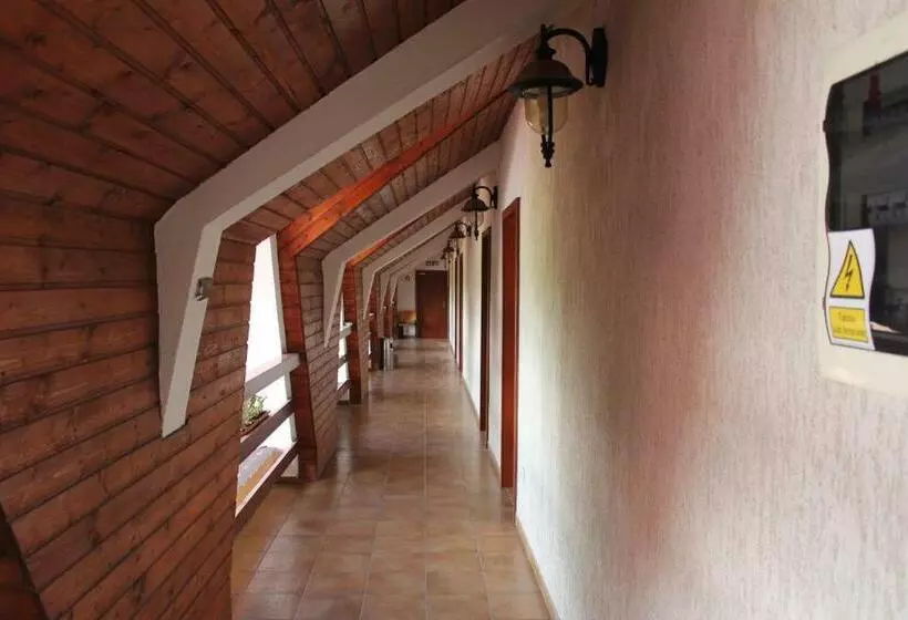 پانسیون Perla Muresului