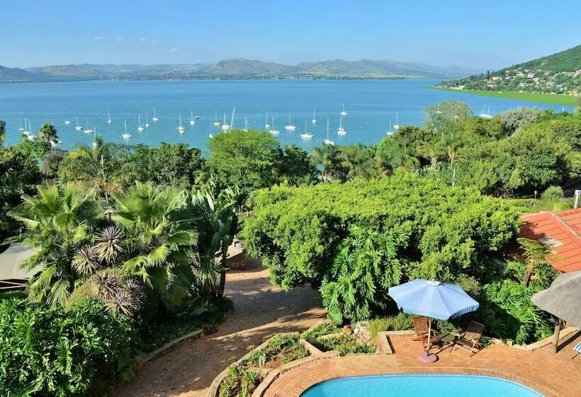 Majatalo Stirling Manor Boutique Guest House