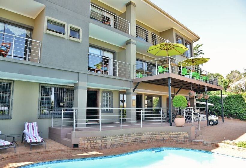 بنسيون Stirling Manor Boutique Guest House