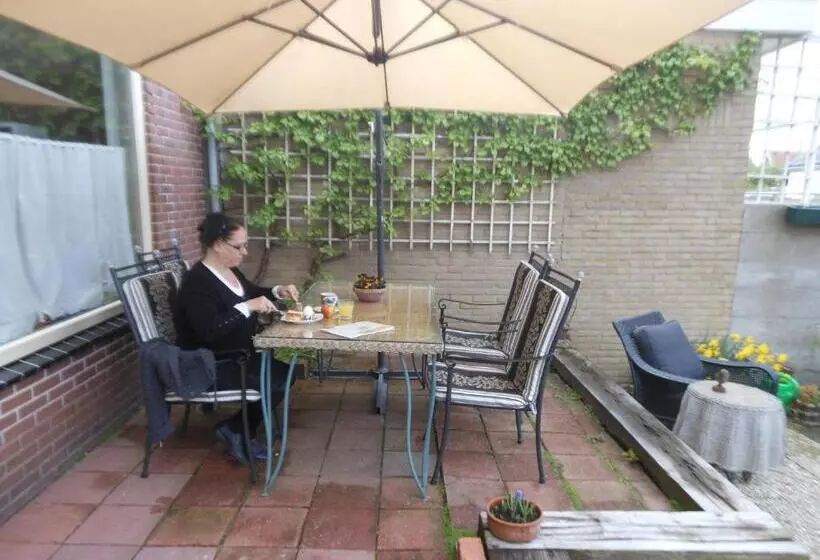 Pension De Zeeschelp