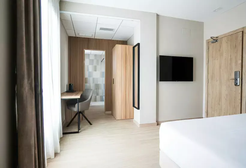 Hotelli Gaudea Santa Pola