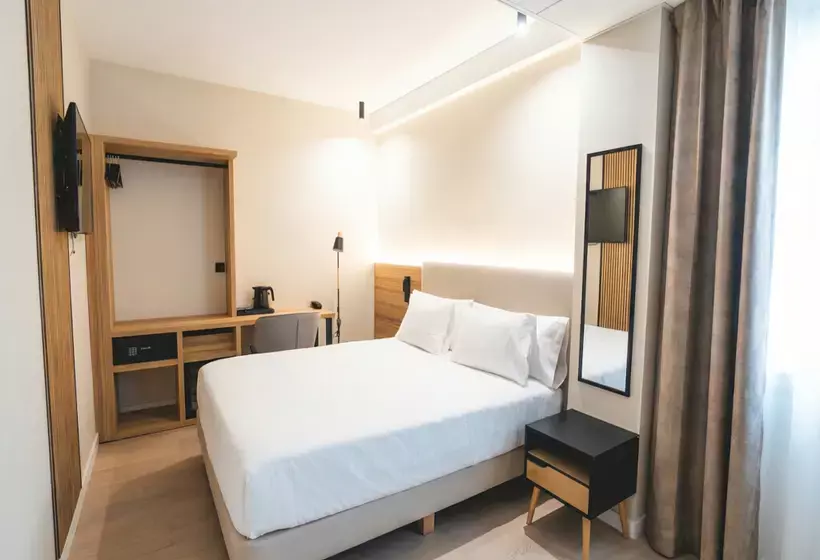 Hotelli Gaudea Santa Pola