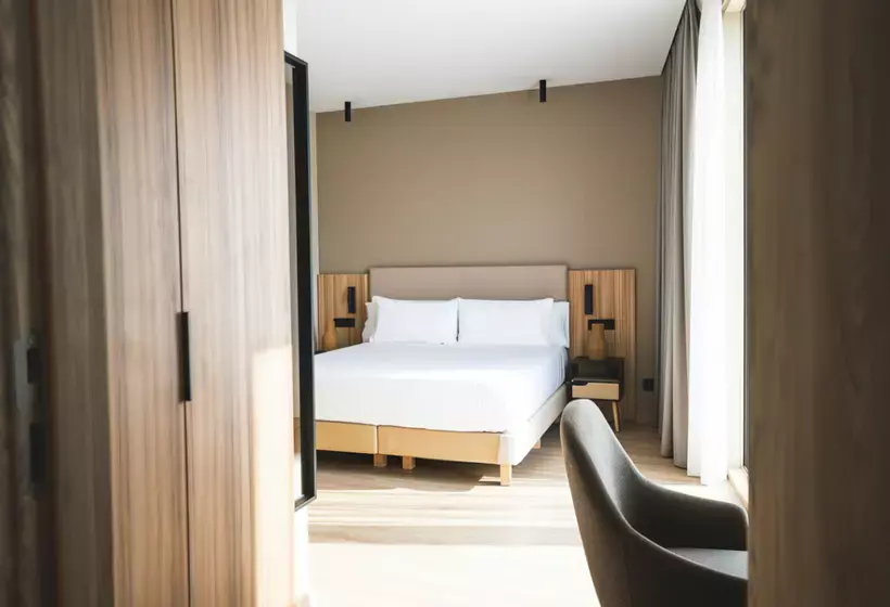 Hotelli Gaudea Santa Pola