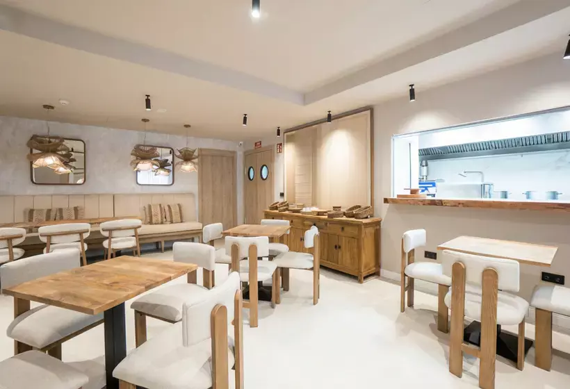 Hotelli Gaudea Santa Pola