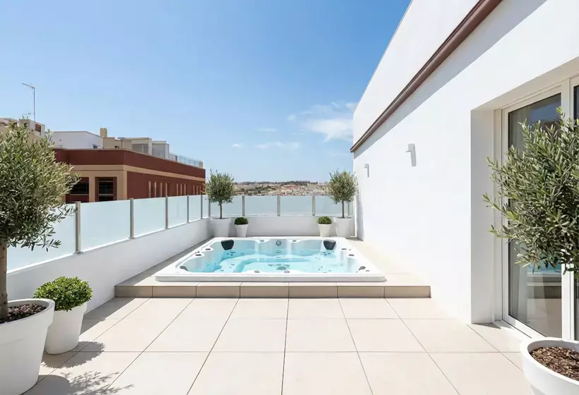 Hotelli Gaudea Santa Pola