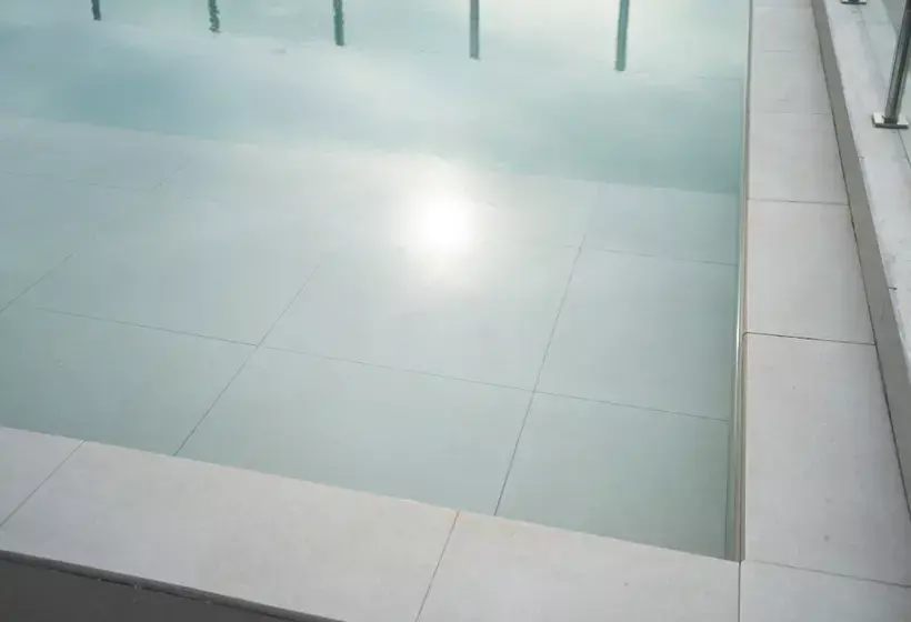 Hotelli Gaudea Santa Pola