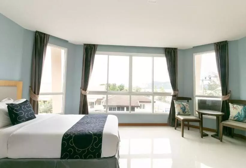 هاستل Goldenbeach Boutique Resort