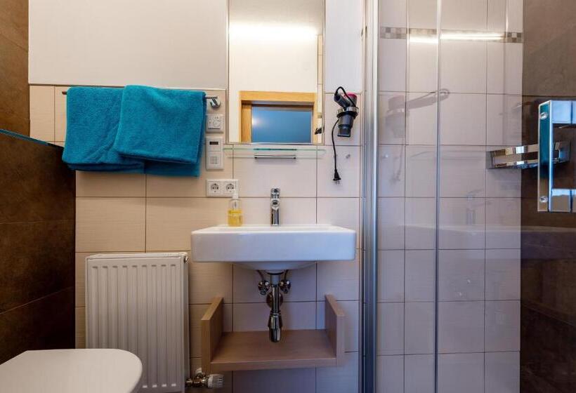 مبيت وإفطار Energiepension Schwaiger